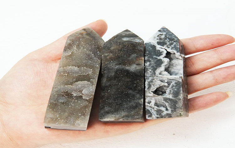 Sphalerite Crystal – Radiant Gemstone for Clarity and Energy Boost