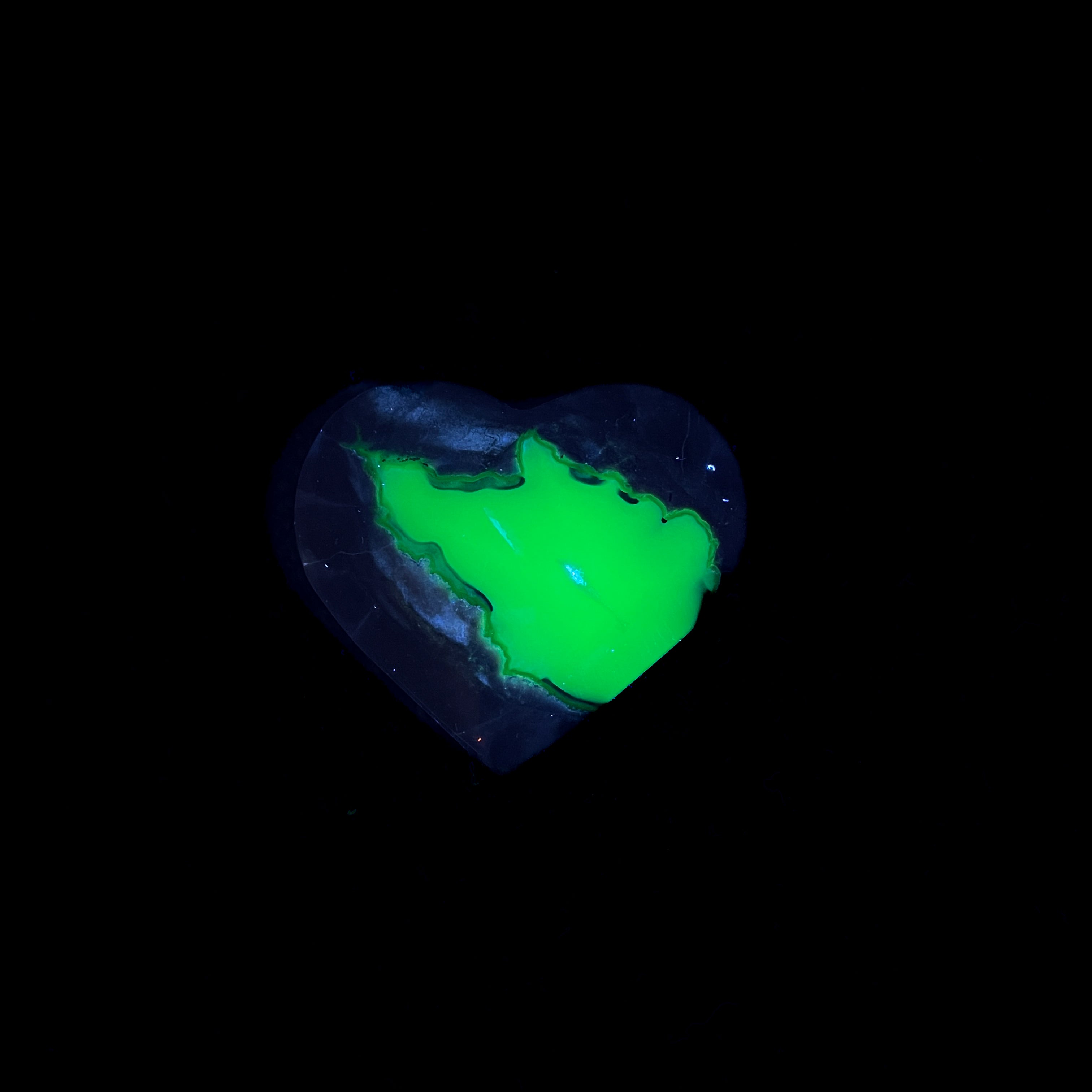 Volcano Agate Heart | UV Reactive Crystal, Unique Veined Healing Stone for Home Decor & Gift