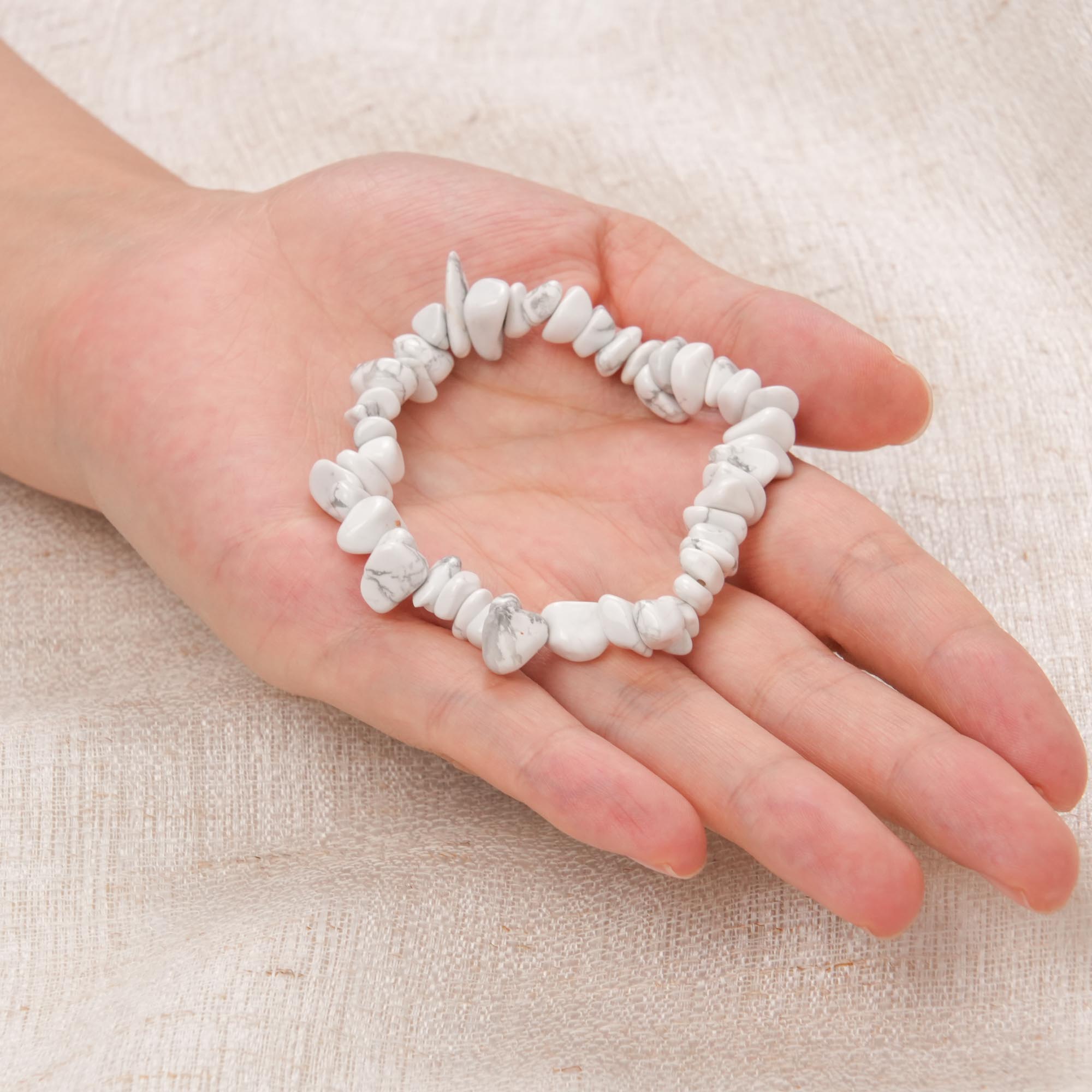 Howlite Chip Bracelet