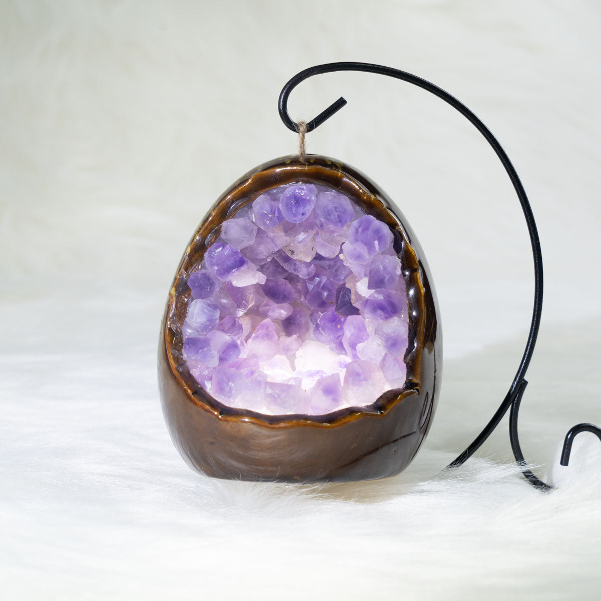 Amethyst Geode Dinosaur Egg Lamp In Bulk