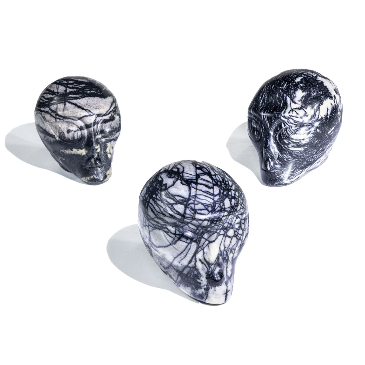2-Inch Black Net Stone Alien Skull In Bulk