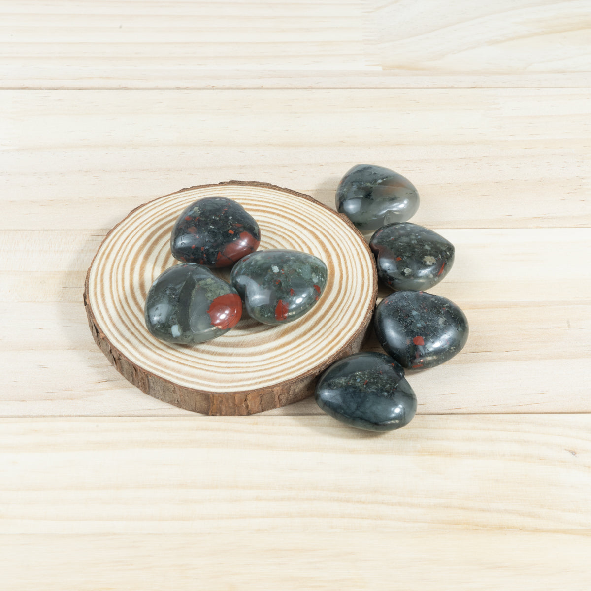 3cm Blood Stone Heart In Bulk