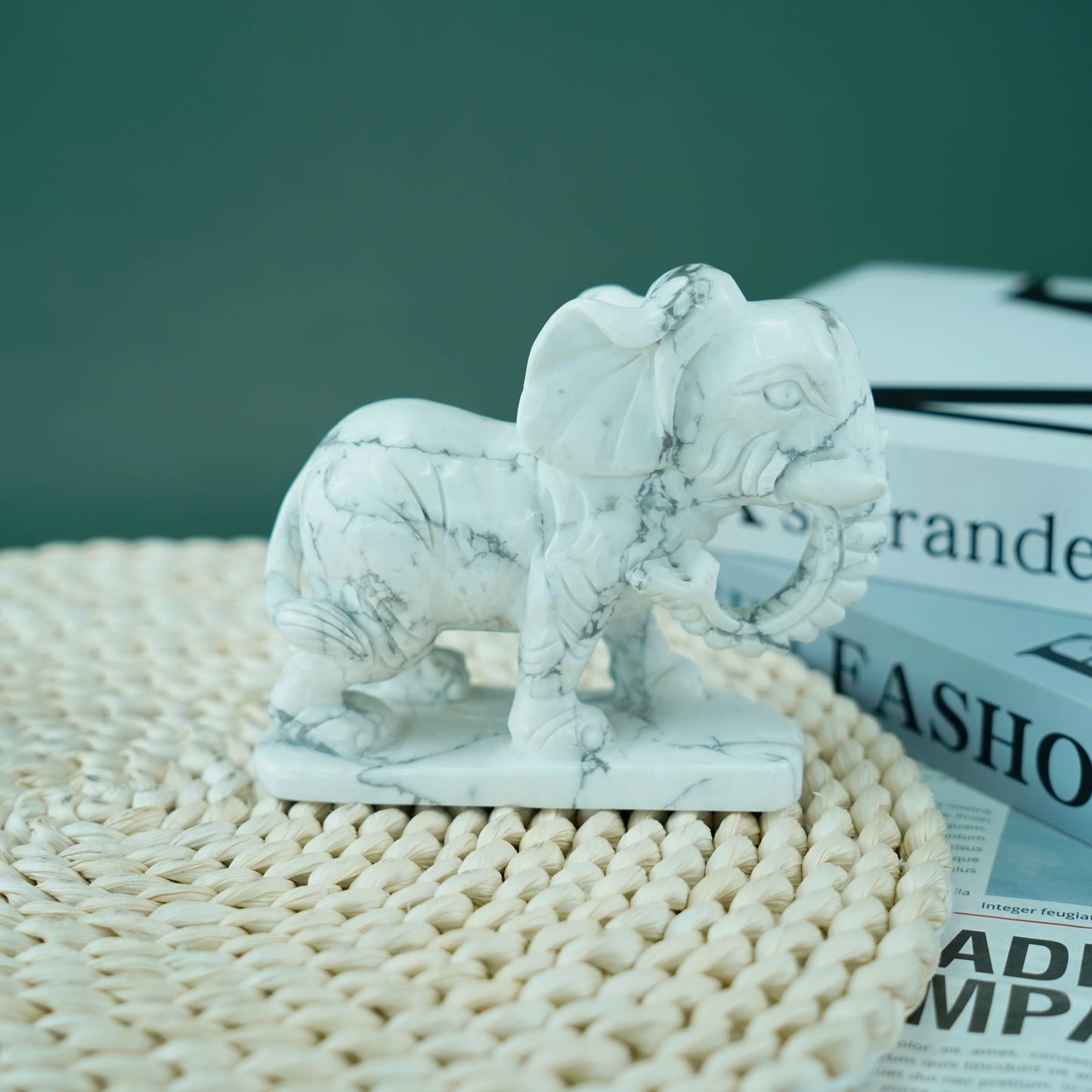 4.5 inch Howlite Elephant In Bulk