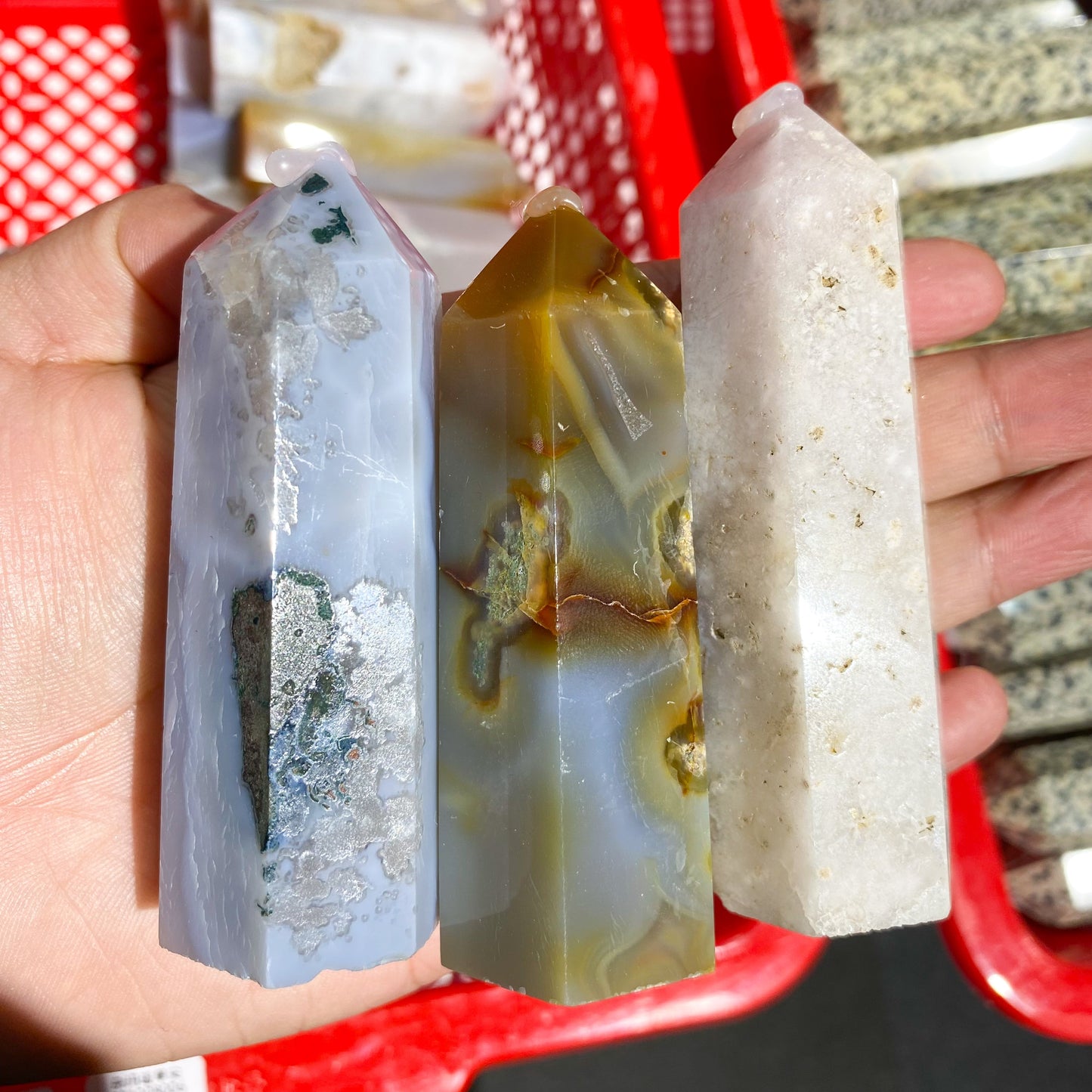 Agate Point In Bulk