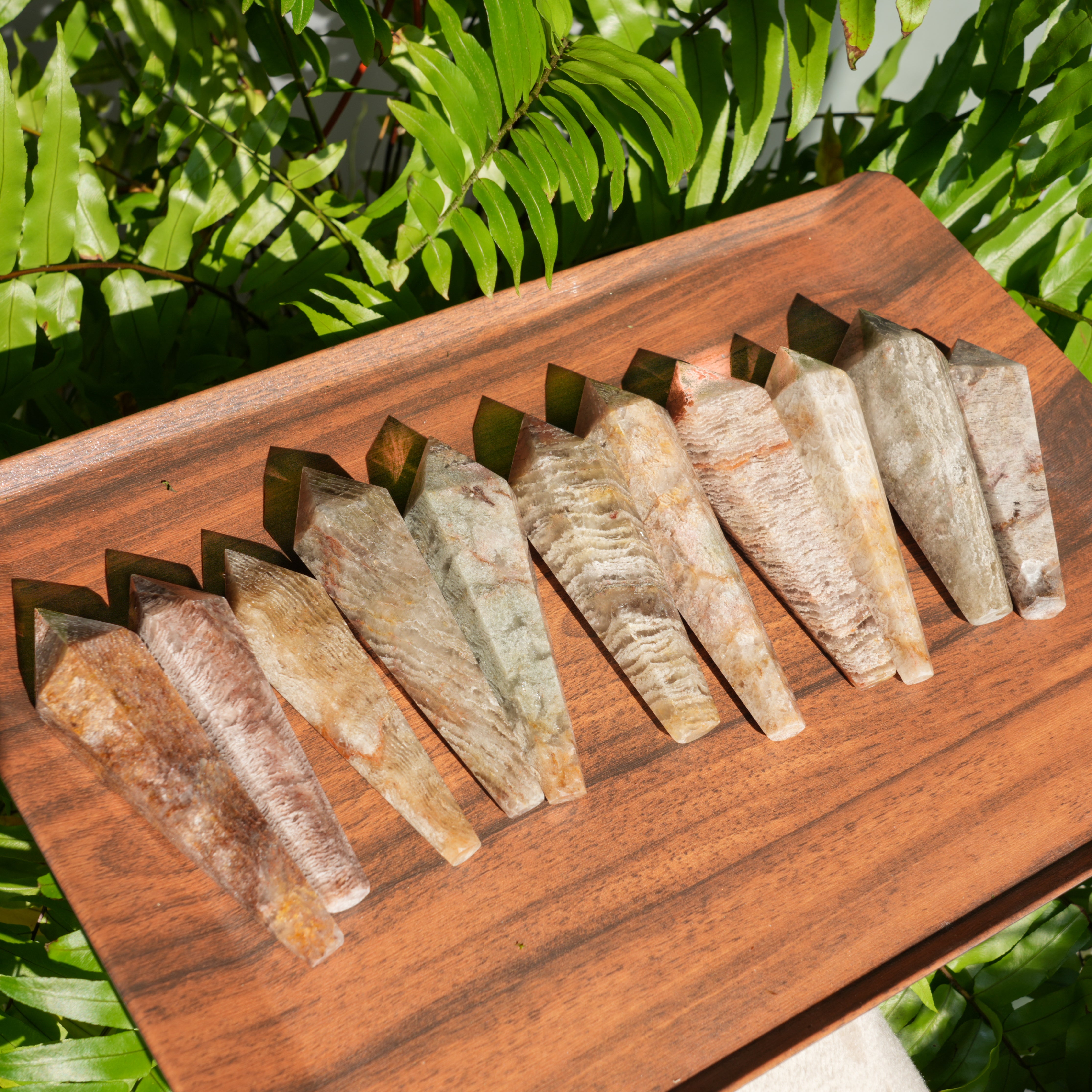 Thousand Layer Phantom Sceptre