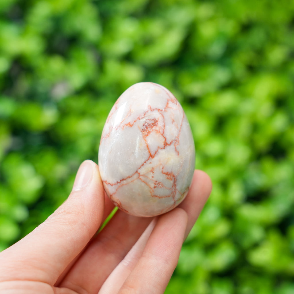 Red Network Crystal Egg, Natural Vein Crystal Decor for Home & Office