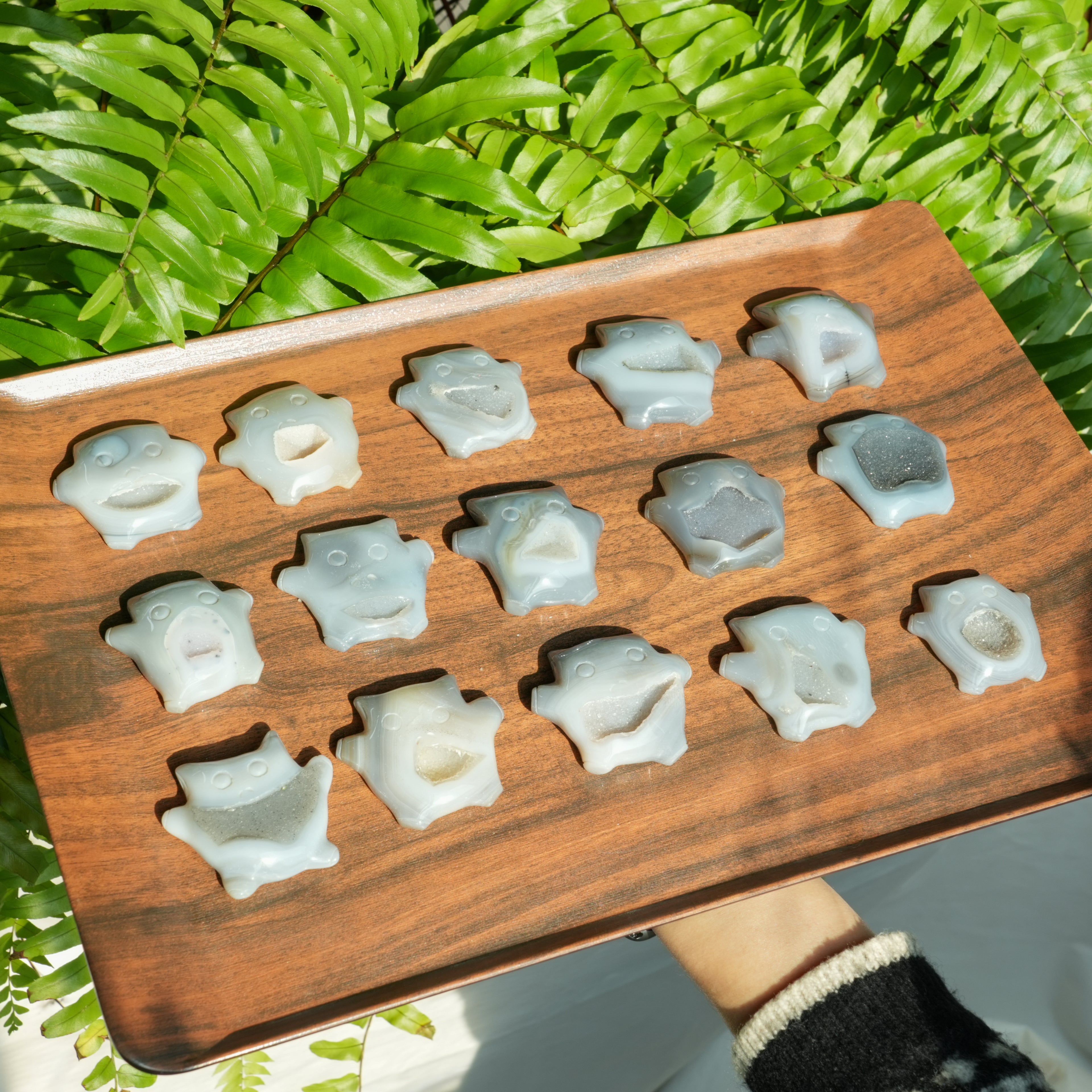 Druzy Agate Carving