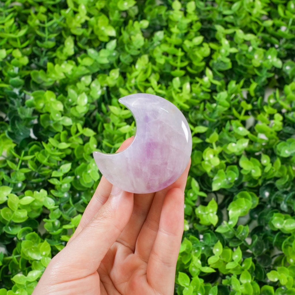 Lavender Amethyst Crescent Moon Crystal Carving | Polished Moon Palm Stone for Calming Energy, Meditation