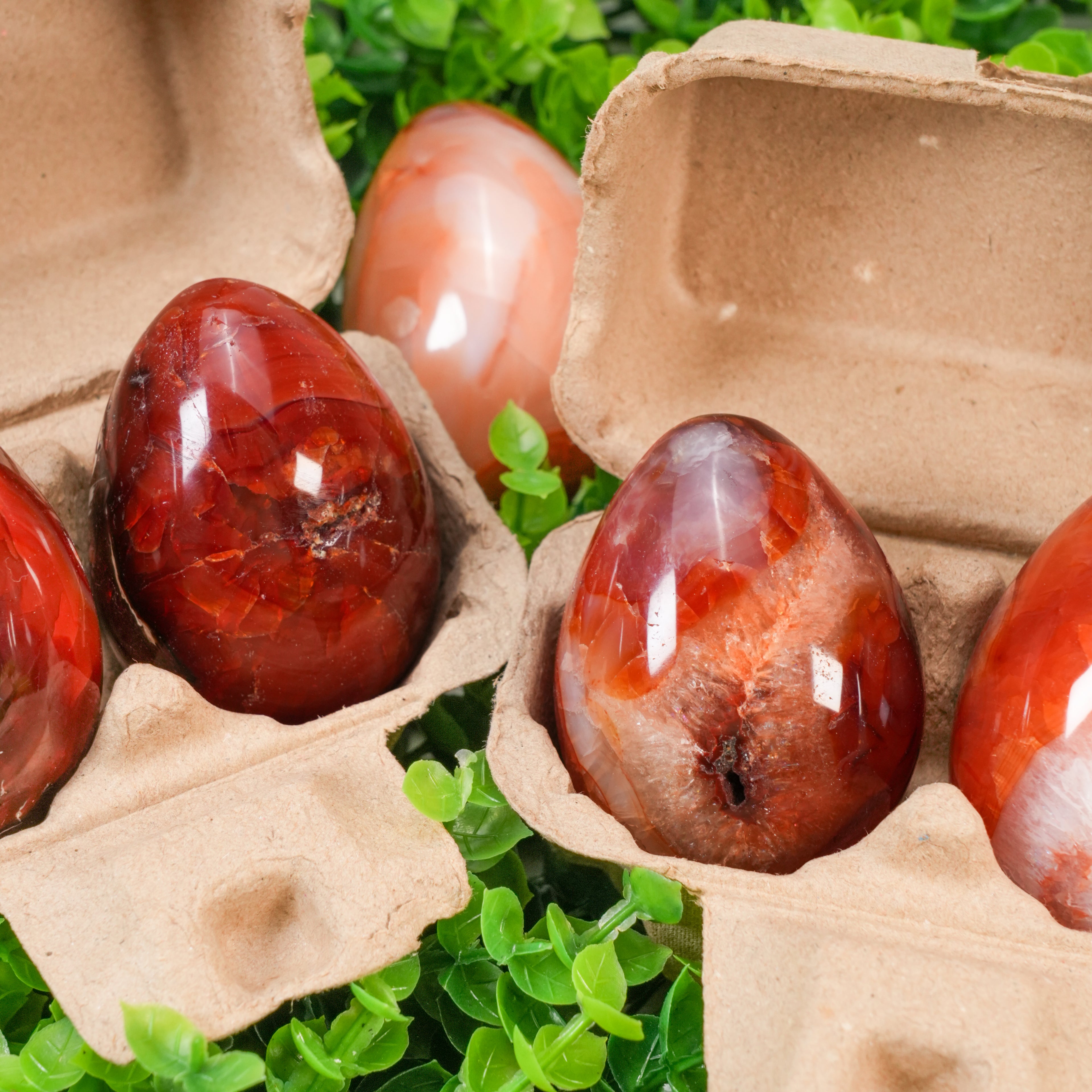 Natural Red Agate Crystal Egg Hand-Polished Healing Stone Sculpture