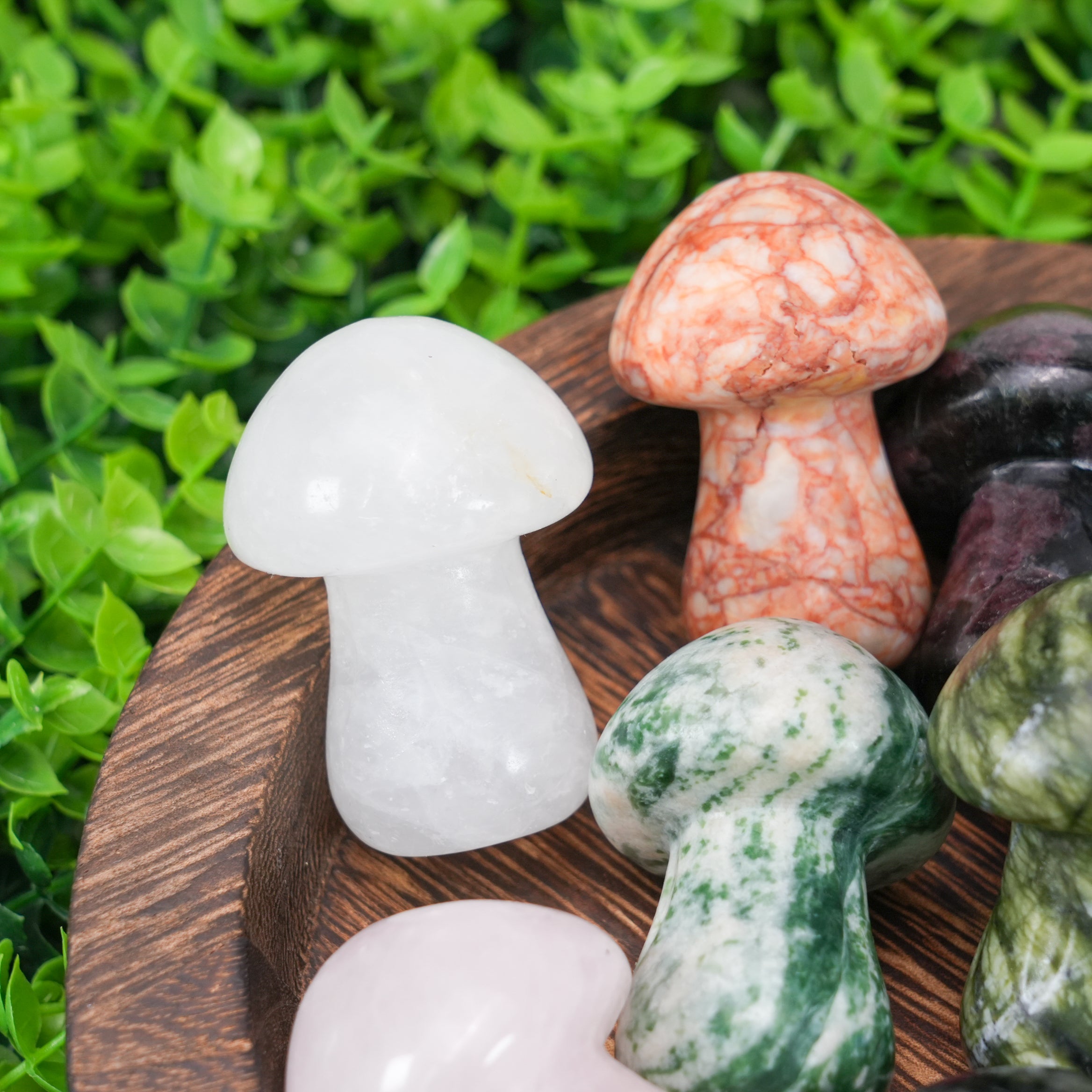 Natural Mixed Crystal Mushroom Carvings - Healing Stones for Decor & Meditation