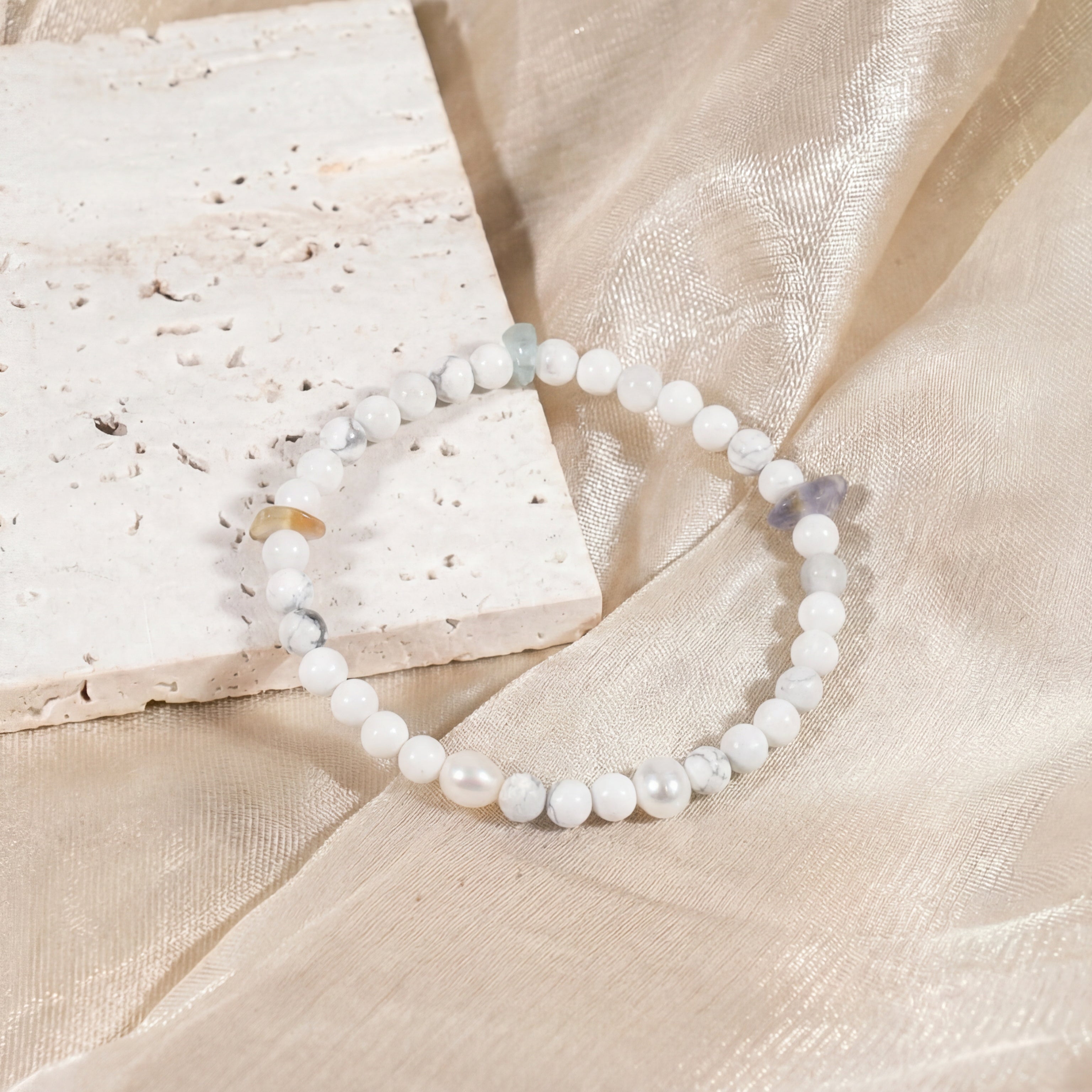 Howlite Pearl Handmade Bracelet