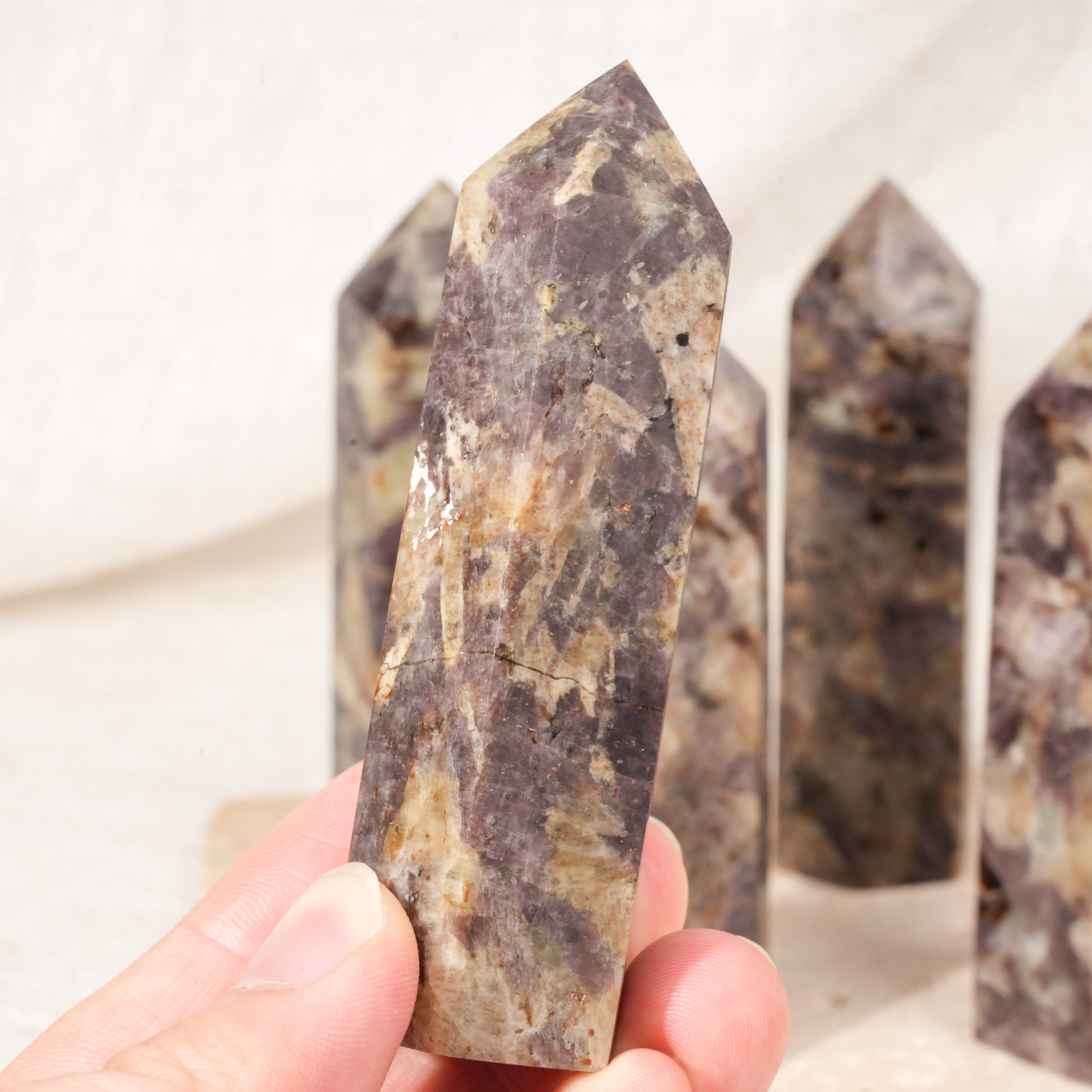 Fluorescent Mica Point