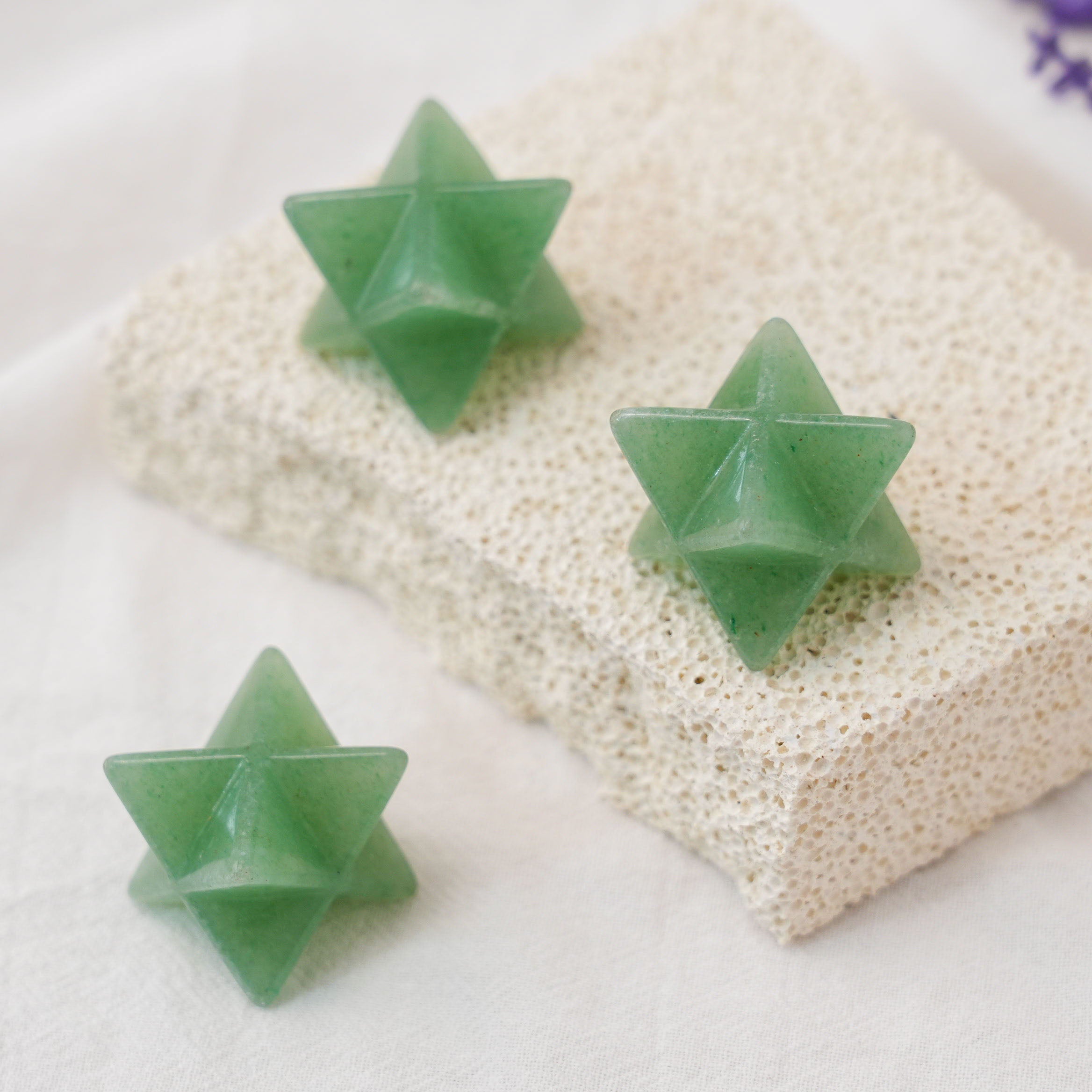 Green Aventurine Merkaba to promote personal growth and healing energy