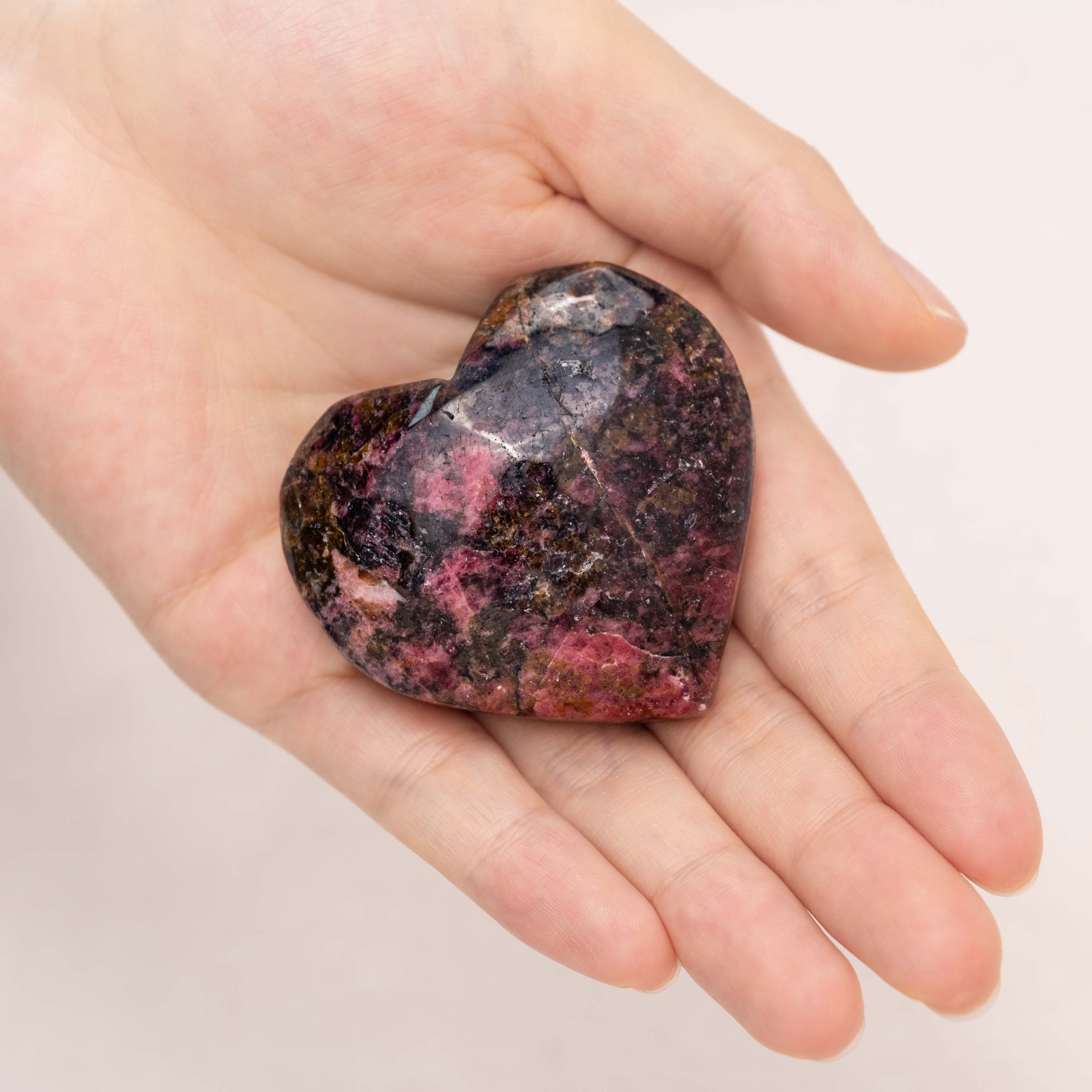 The nurturing energy of the Pink Rhodonite Heart helps to alleviate stress and enhance spiritual growth