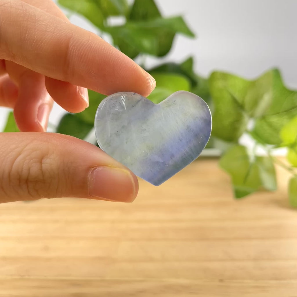 Natural Blue Fluorite Heart Stone - Hand-Polished Crystal Heart, Healing Crystals for Anxiety, Reiki Meditation Decor