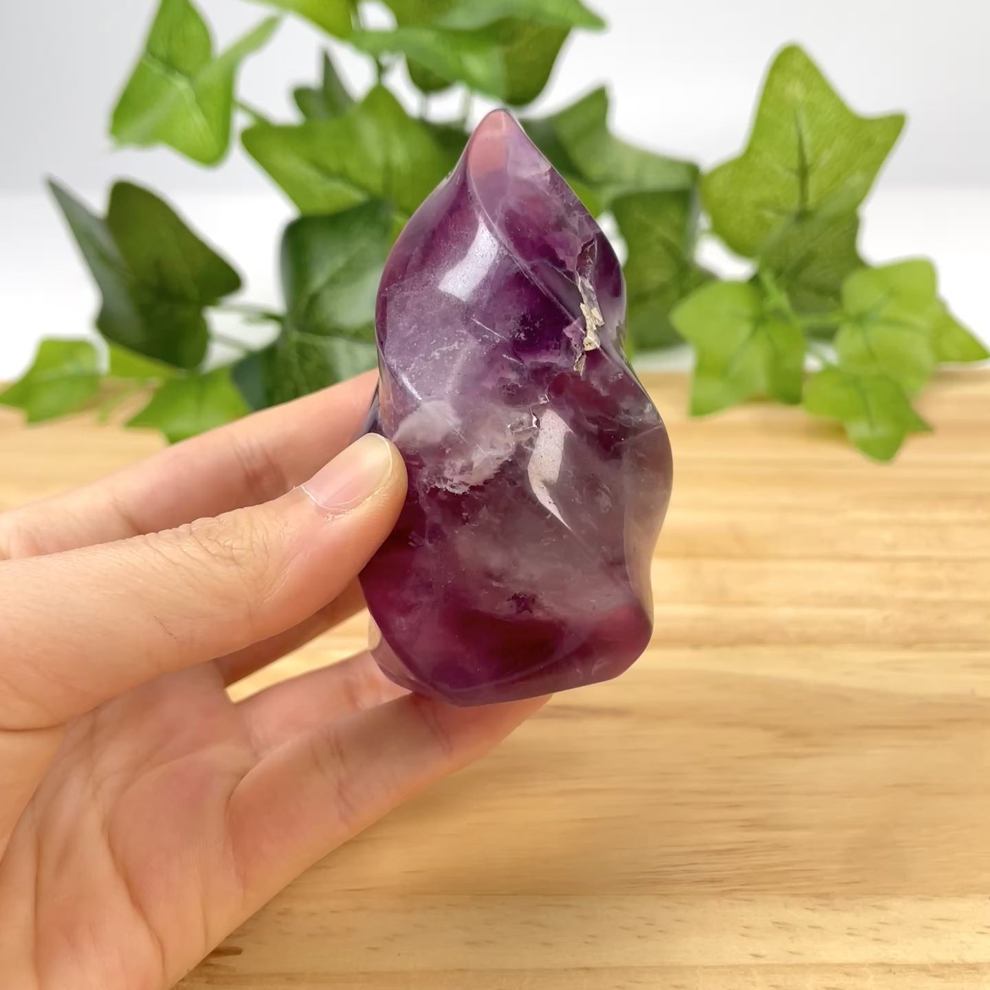 Natural Fluorite Torch Crystal Wand – Polished Fluorite Point Healing Stone for Home Decor & Crystal Collection