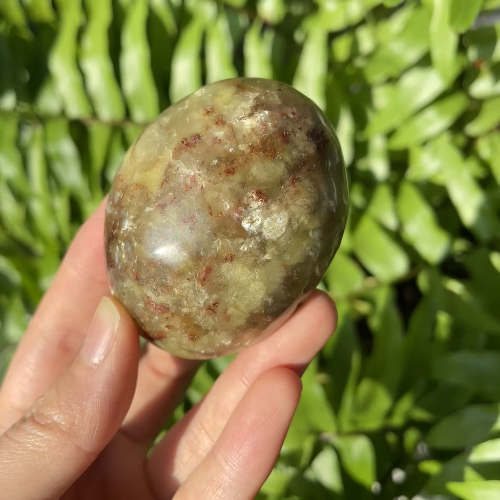 Golden Mica Palmstone