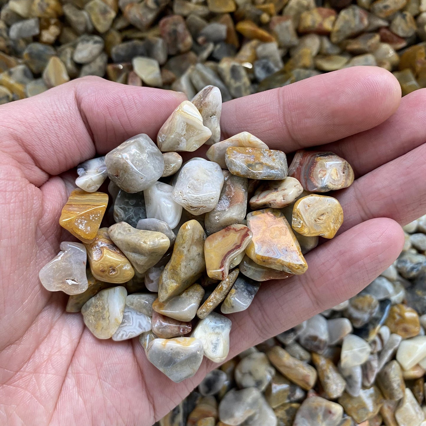 1.5-2.5cm Crazy Agate Crushed Stones In Bulk