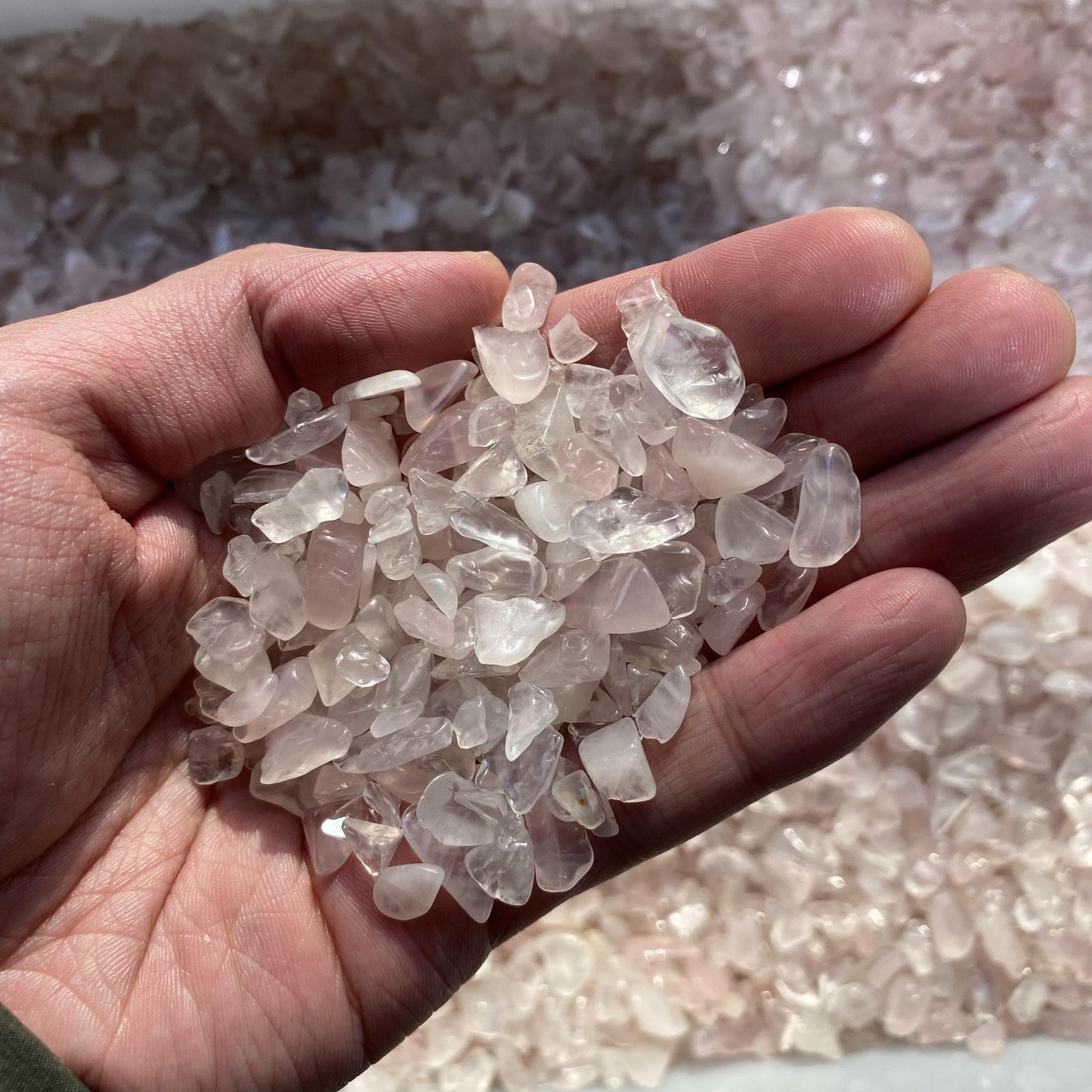 0.5-1.5cm Rose Quartz Crushed Stones In Bulk
