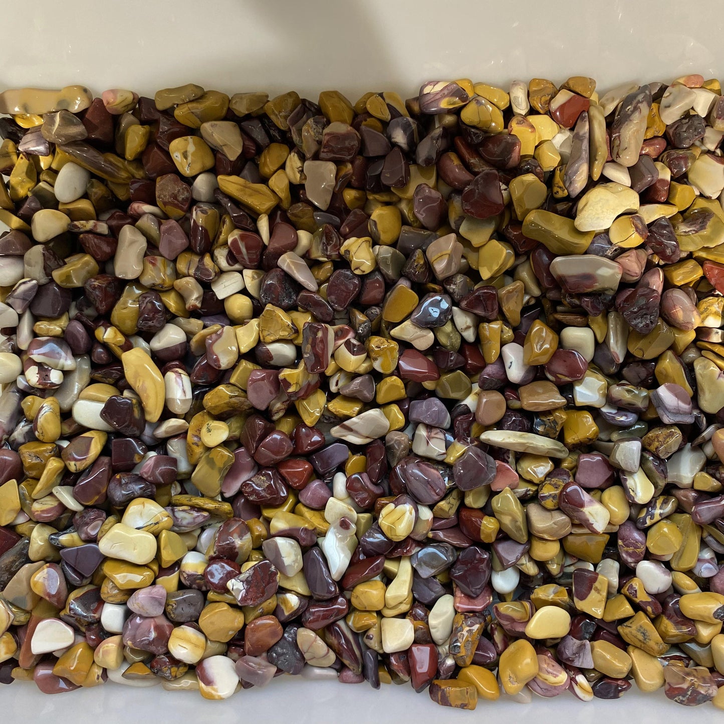 1.5-2.5cm Mookaite Jasper Crushed Stones In Bulk