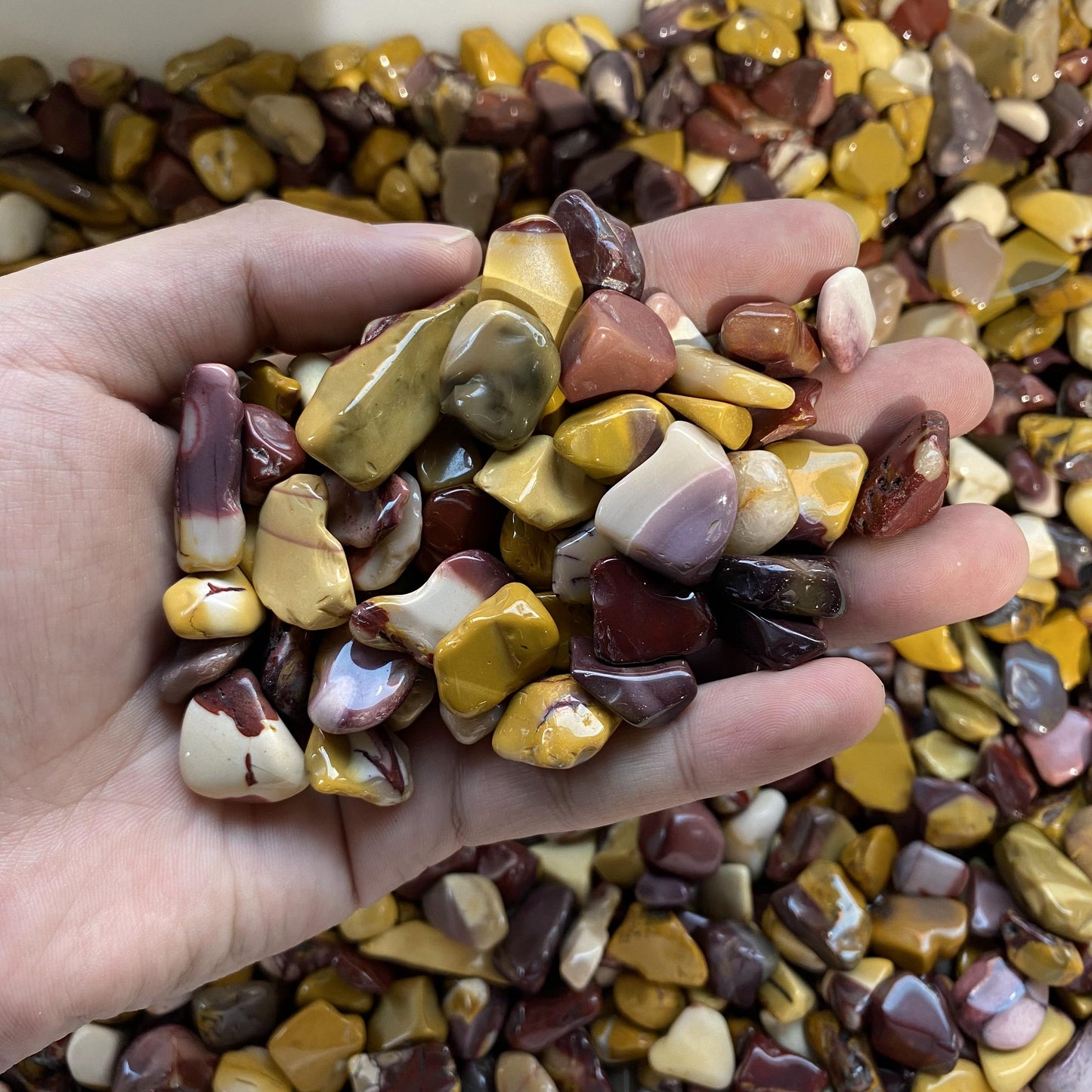 1.5-2.5cm Mookaite Jasper Crushed Stones In Bulk