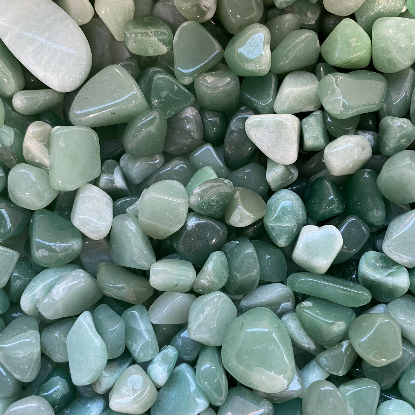 1.5-2.5cm Green Aventurine Crushed Stones In Bulk