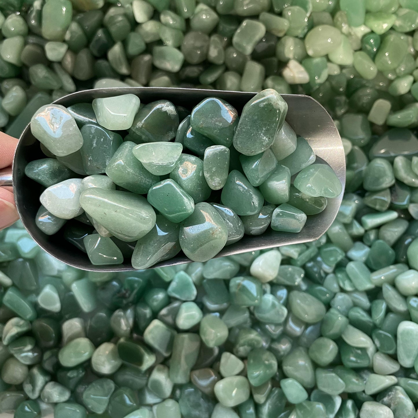 1.5-2.5cm Green Aventurine Crushed Stones In Bulk