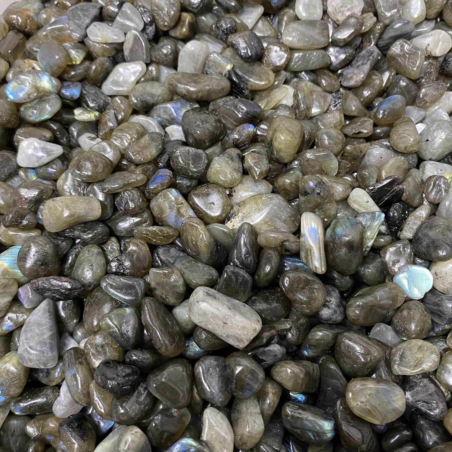 1.5-2.5cm Labradorite Crushed Stones In Bulk