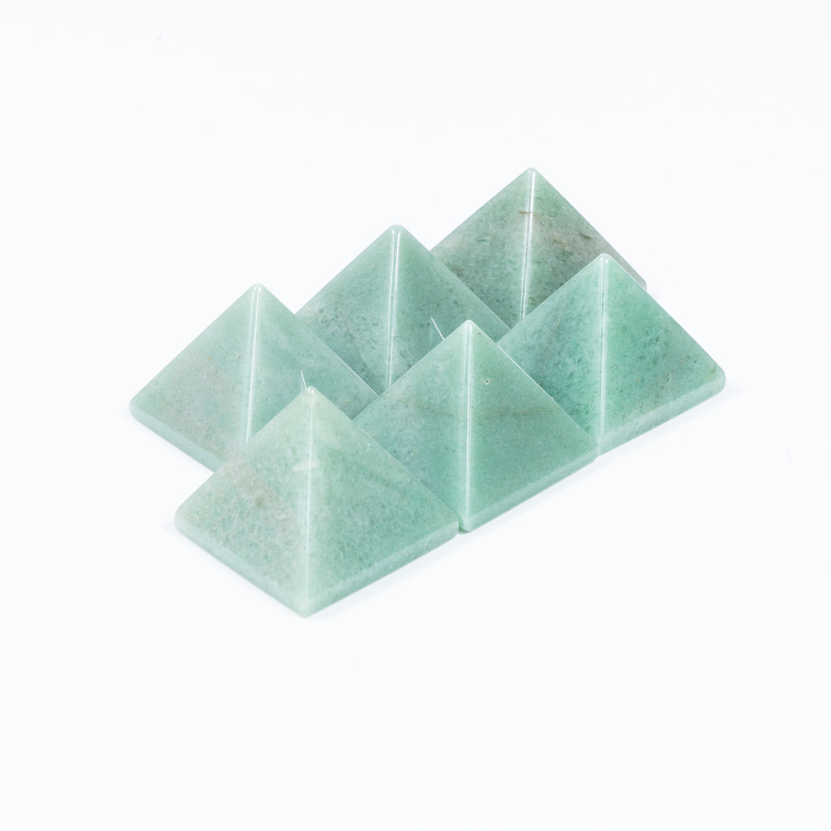 3cm Green Aventurine Pyramid In Bulk