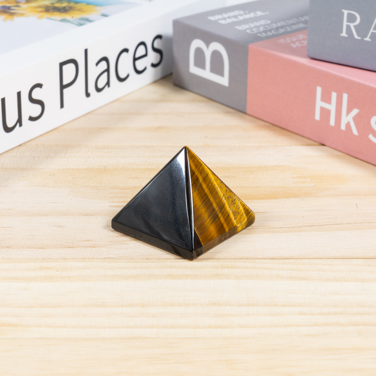 4cm Tiger Eye Stone Pyramid In Bulk