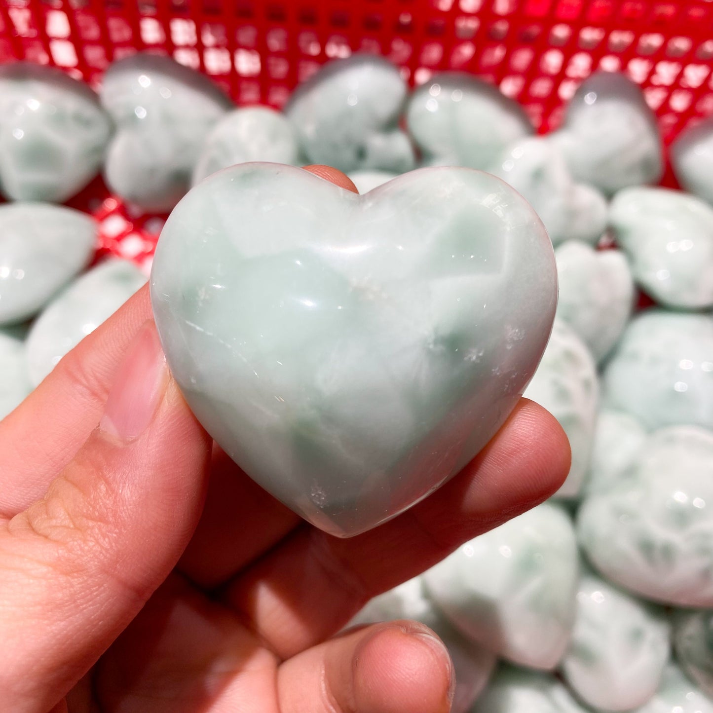 Piedra de palma de corazón de vidrio de alabastro a granel