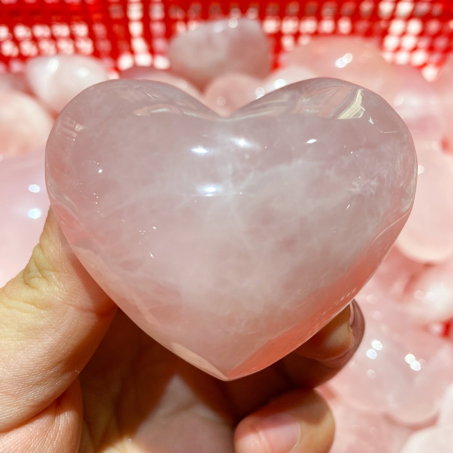 Piedra de palma de corazón de cuarzo rosa a granel