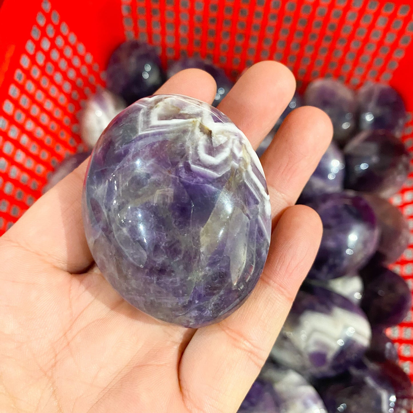 Dream Amethyst Palm Stone In Bulk